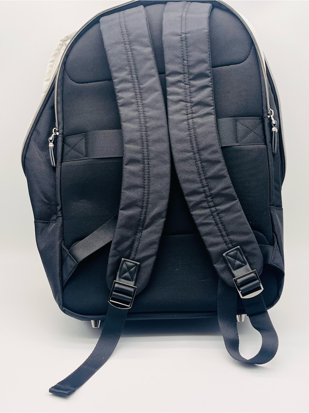 Travis & Wills Lennox Laptop 15" Black Travel Backpack Vegan Trolley Strap - Picture 11 of 11